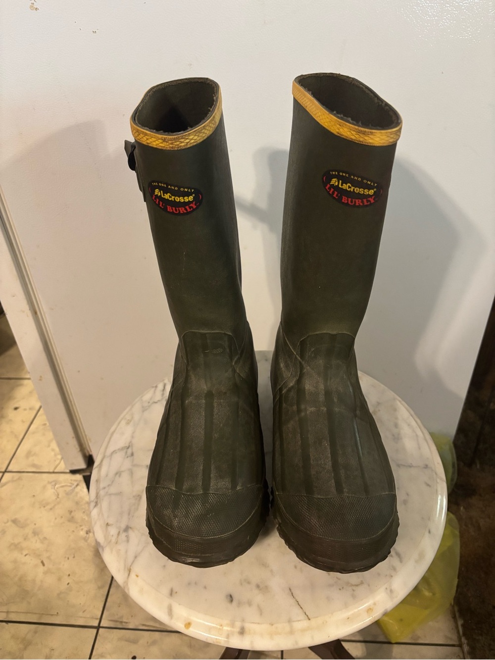 Women’s size 5 Lacrosse boots